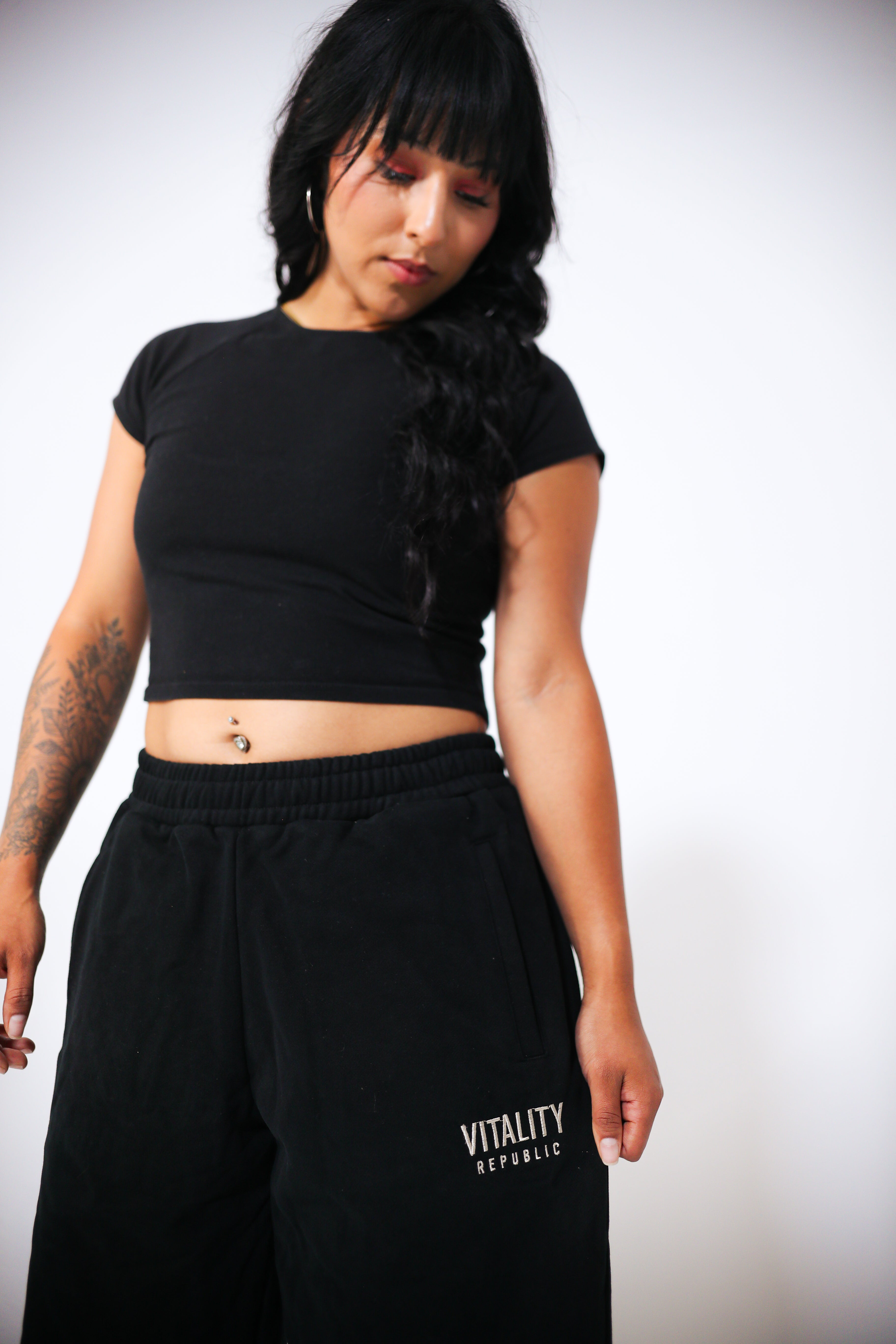 Vital Sweats - Solid Black